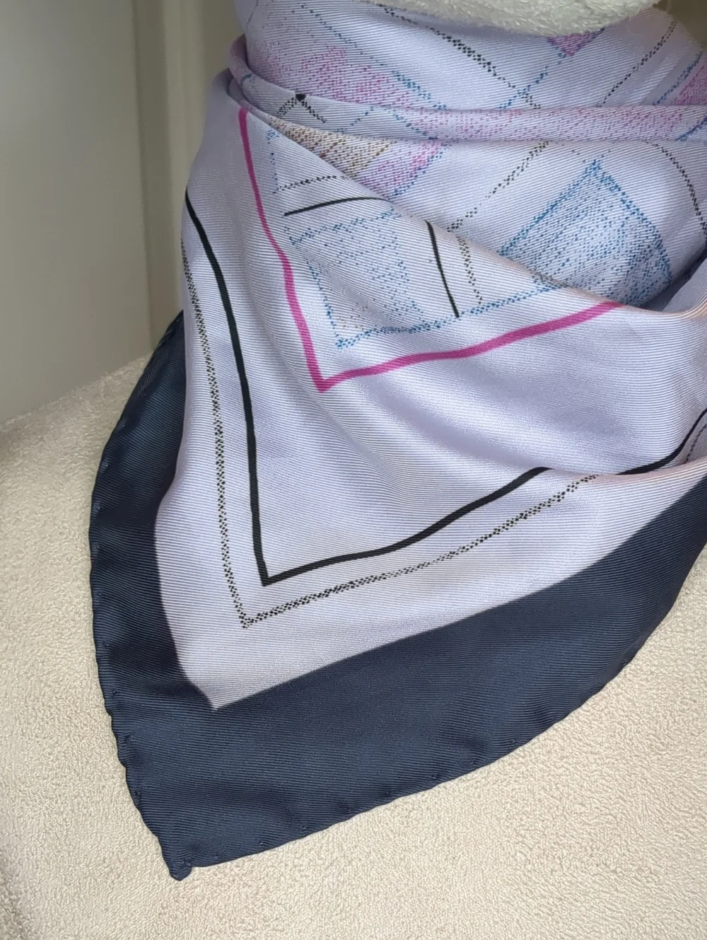 Vintage 70s Scarf Navy Blue & Lavender Muted Geometric Pattern 27